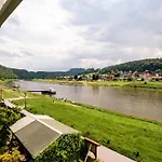 Haus Heidi, Wellness Und Ayurveda Apartment Rathen