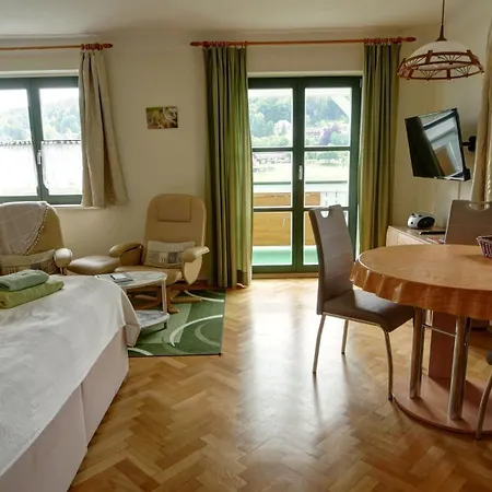 Haus Heidi, Wellness Und Ayurveda 아파트