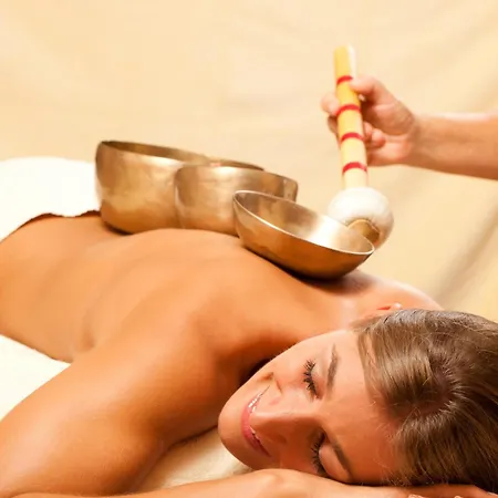 아파트 Haus Heidi, Wellness Und Ayurveda 쿠로르트라텐