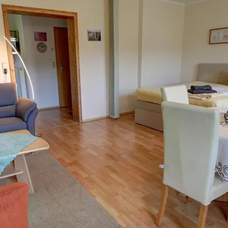 Haus Heidi, Wellness Und Ayurveda شقة
